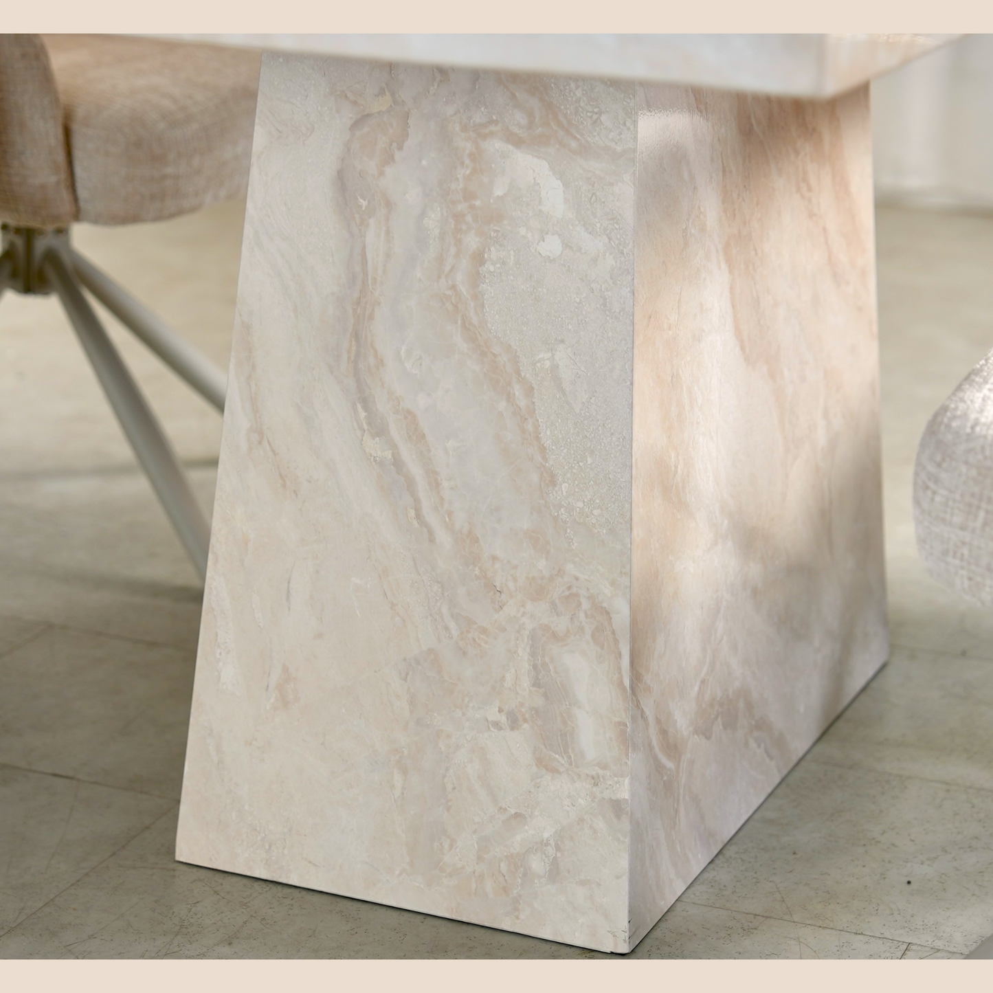 Elio Marble Dining Table